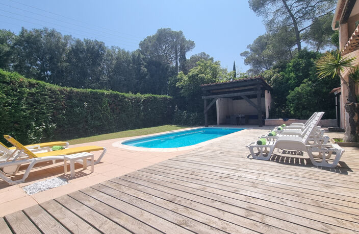 Villa provençale à Valescure, secteur les Golfs — photo 3