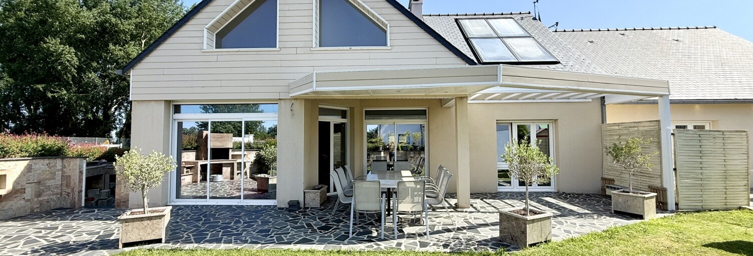 Maison 8 Pièces 210 m² à vendre à Bréville-sur-Mer (50290)