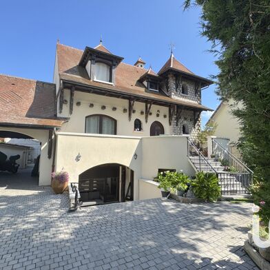 Maison 8 pièces 465000 €