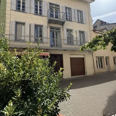 Immeuble  390000 €