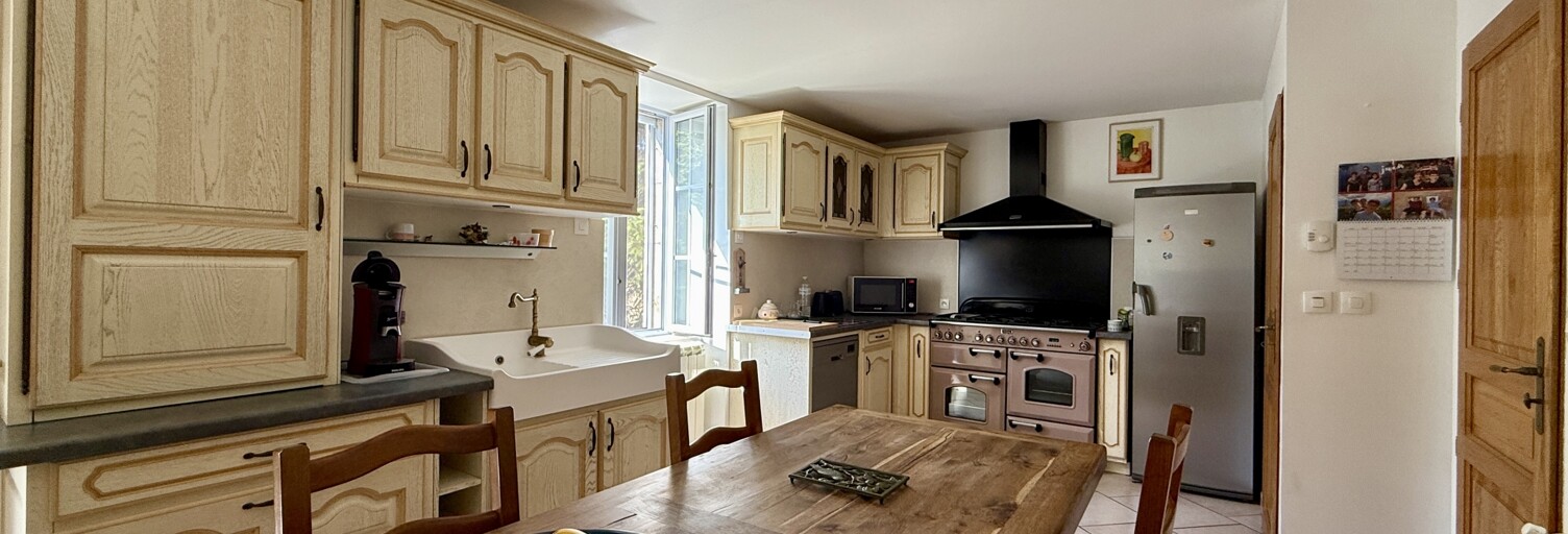 Maison 5 Pièces 162 m² à vendre à Centrès (12120)