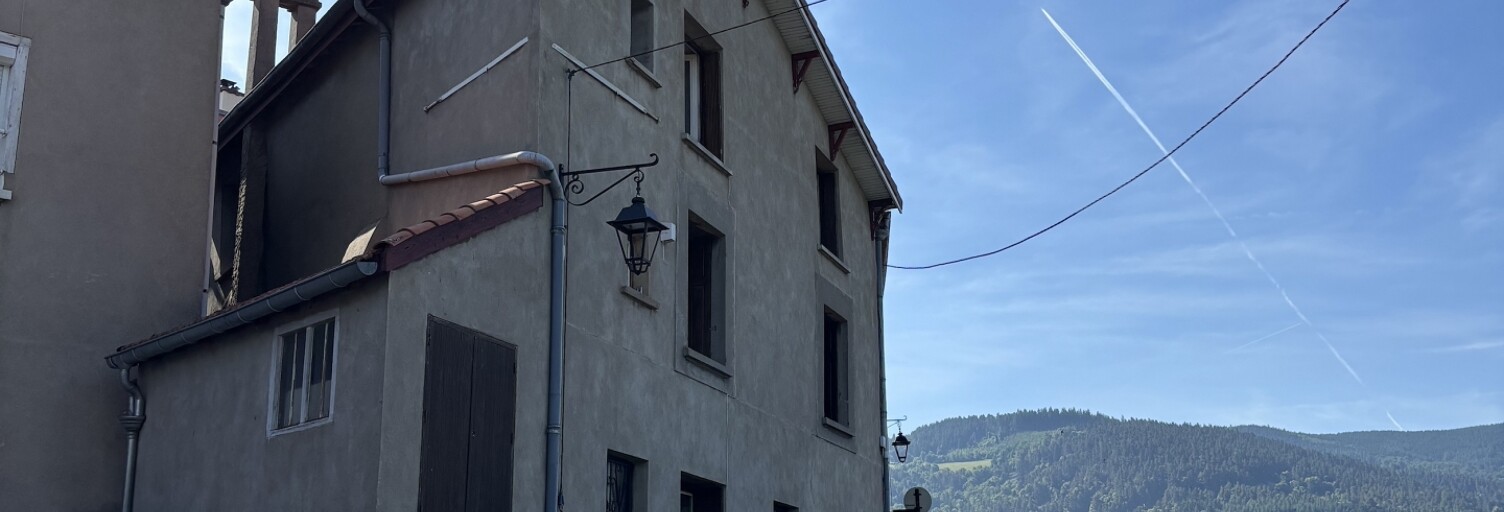 Maison 13 Pièces 180 m² à vendre à La Valla-en-Gier (42131)