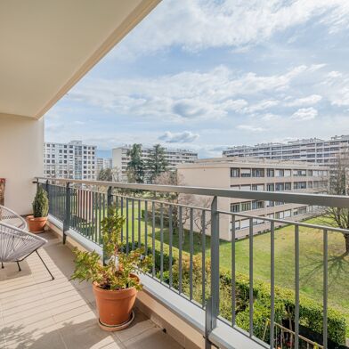 Appartement 4 pièces 170000 €