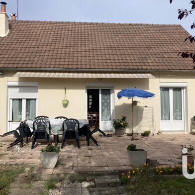 Maison 6 pièces 220000 €