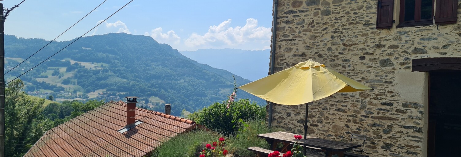 Maison 8 Pièces 189 m² à vendre à Crêts-en-Belledonne (38830)