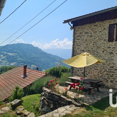 Maison 8 pièces 435000 €