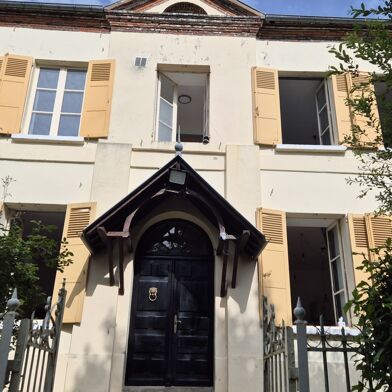 Maison 7 pièces 299600 €