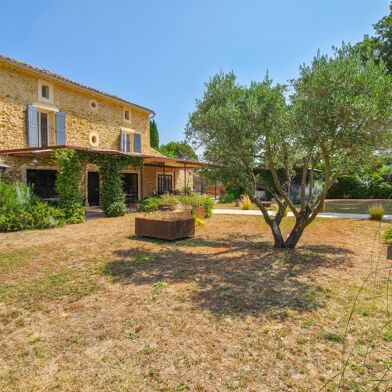 Maison 5 pièces 695000 €