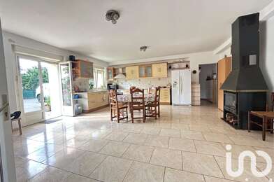 Maison 8 pièces 399000 €