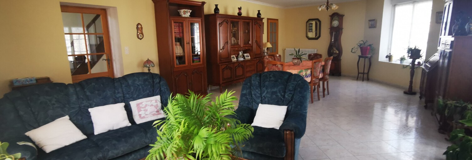 Maison 5 Pièces 125 m² à vendre à Tuffé Val de la Chéronne (72160)