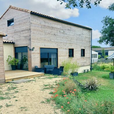 Maison 5 pièces 354900 €