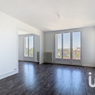 Appartement 4 pièces 137000 €