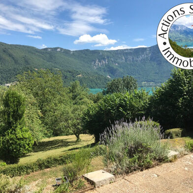 Maison 4 pièces 1032 €