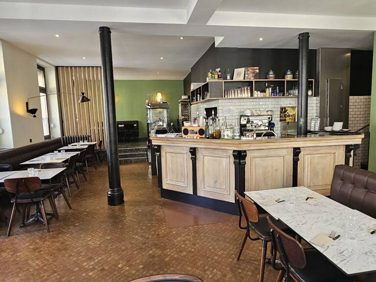 Vente Restaurant 120 m&sup2; — photo 1