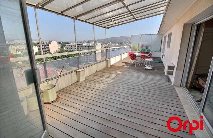 Appartement de type 3/4 -170 m² - Penthouse - Dernier étage Terrasse 45 m² - Parking — photo 2