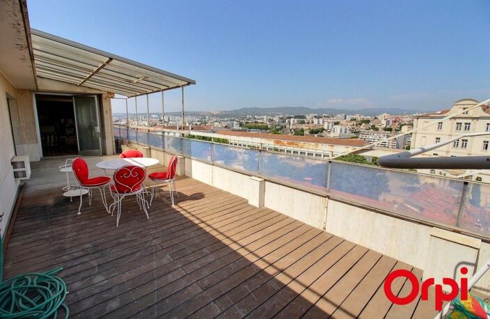 Appartement de type 3/4 -170 m² - Penthouse - Dernier étage Terrasse 45 m² - Parking — photo 3