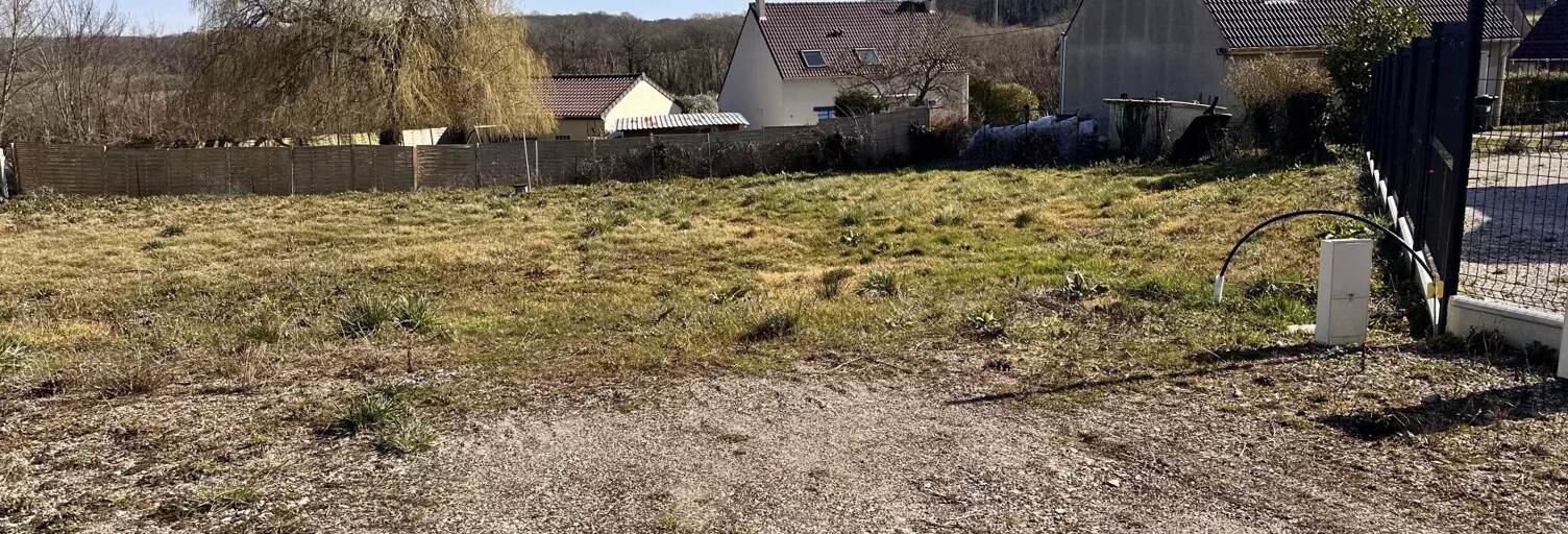 Terrain  642 m² à vendre à Cocherel (77440)