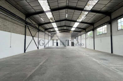 Local industriel  6420 €