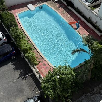 Appartement 3 pièces 183750 €