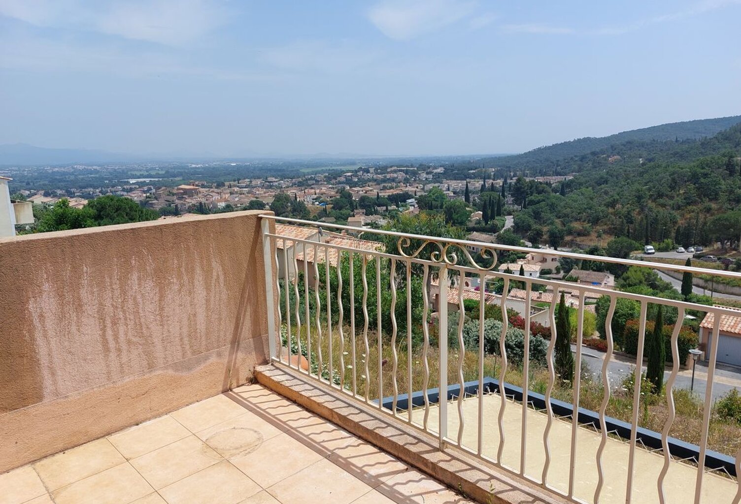 Roquebrune sur Argens APPARTEMENT et GARAGE - pisc — photo 1
