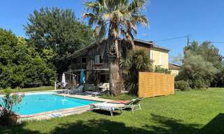 Maison 8 Pièces 233 m² à vendre à Saint-Sulpice-et-Cameyrac (33450)