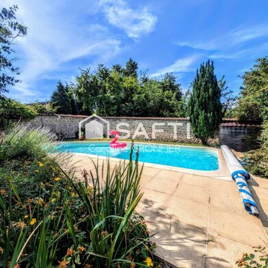 Maison 10 pièces 330000 €