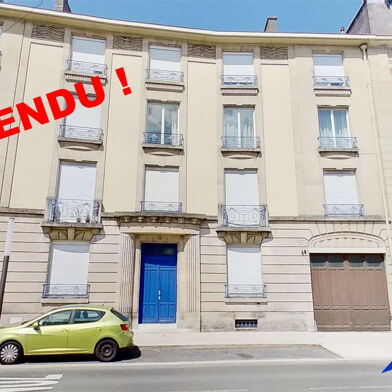 Immeuble  630000 €