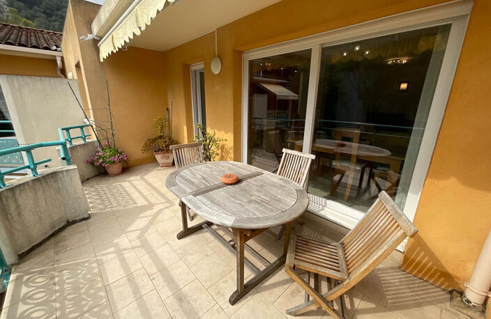 À Roquebrune-Cap-Martin, appartement trois pièces de 58 m2, — photo 3