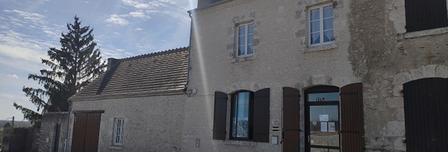 Commerce  70 m² à louer à Baule (45130)