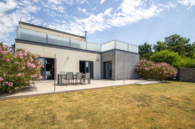 Maison 5 pièces 375900 €