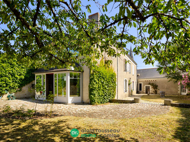 Maison de caractère- 320m2 - coeur de bourg — photo du bien