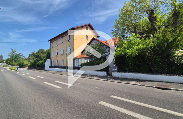 Immeuble Salies De Bearn 11 pièces 315 m² — photo 2