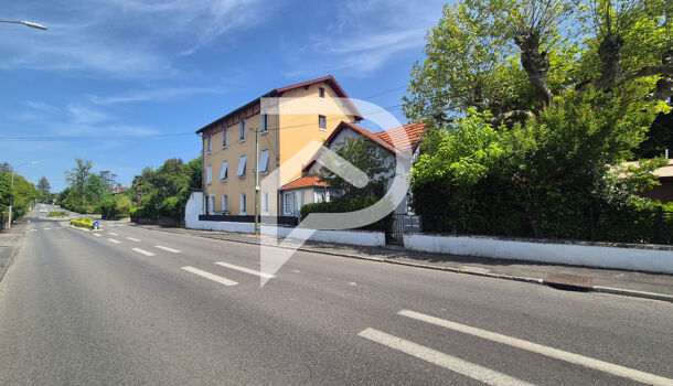 Immeuble 11 pièces  à vendre Salies-de-Béarn 64270