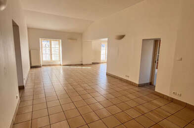 Appartement 3 pièces 955 €