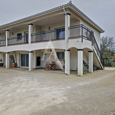 Immeuble  325500 €