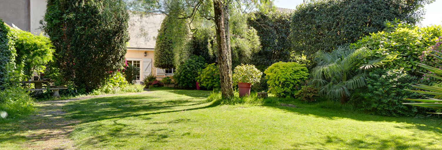 Maison 10 Pièces 200 m² à vendre à Nantes (44100)