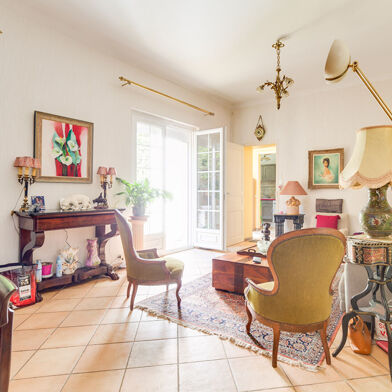 Maison 10 pièces 693000 €