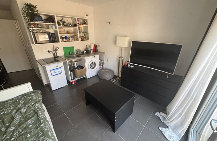 Studio de 25 m² étage élevé: Quartier Saint-Roch à Nice — photo 3