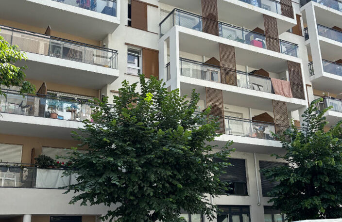 Studio de 25 m² étage élevé: Quartier Saint-Roch à Nice — photo 4