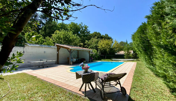 Villa / Maison 6 pièces  à vendre Jonzac 17500