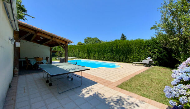 Villa / Maison 6 pièces  à vendre Jonzac 17500