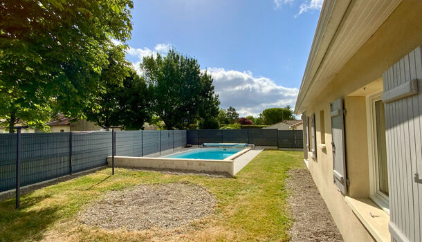 Villa / Maison 4 pièces  à vendre Jarnac-Champagne 17520