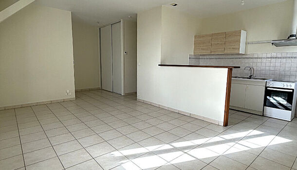 Appartement 3 pièces  à louer Jonzac 17500