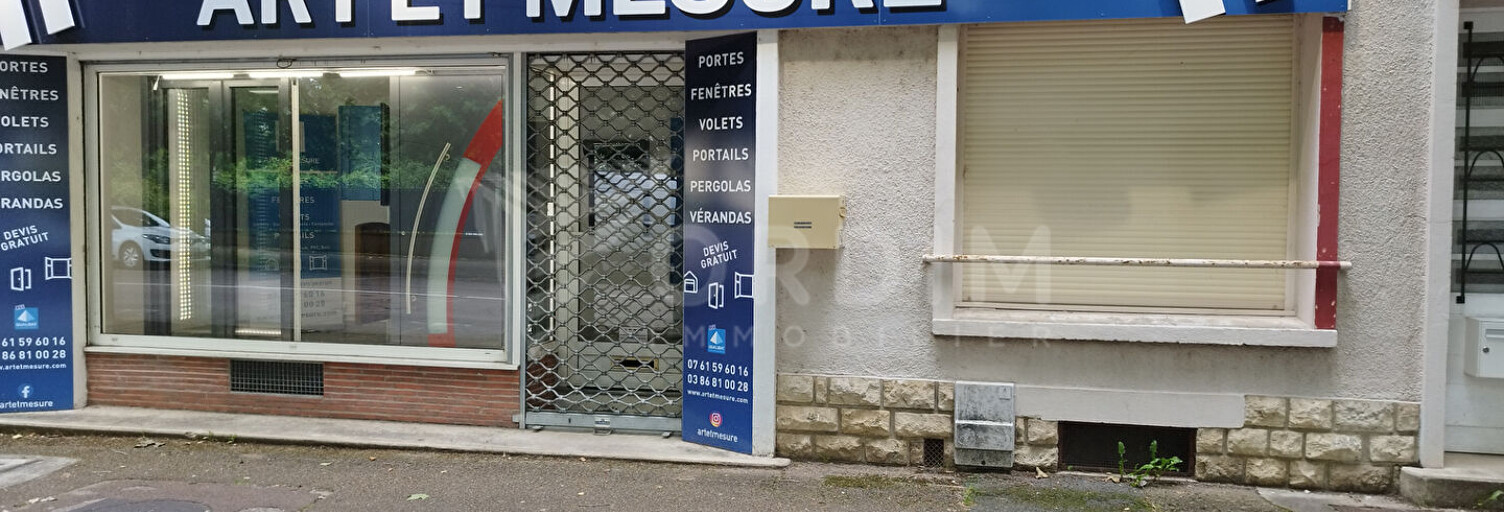 Commerce  52 m² à vendre à Auxerre (89000)