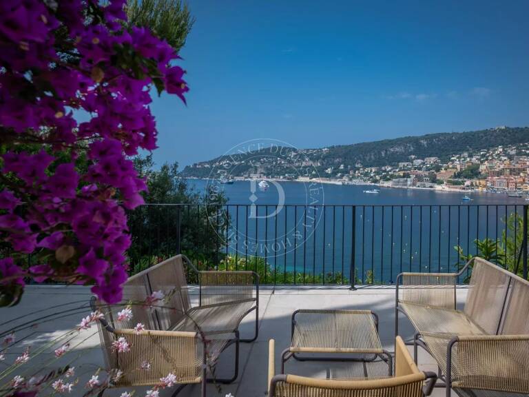 Villefranche sur mer - Villa 5 chambres — photo 1