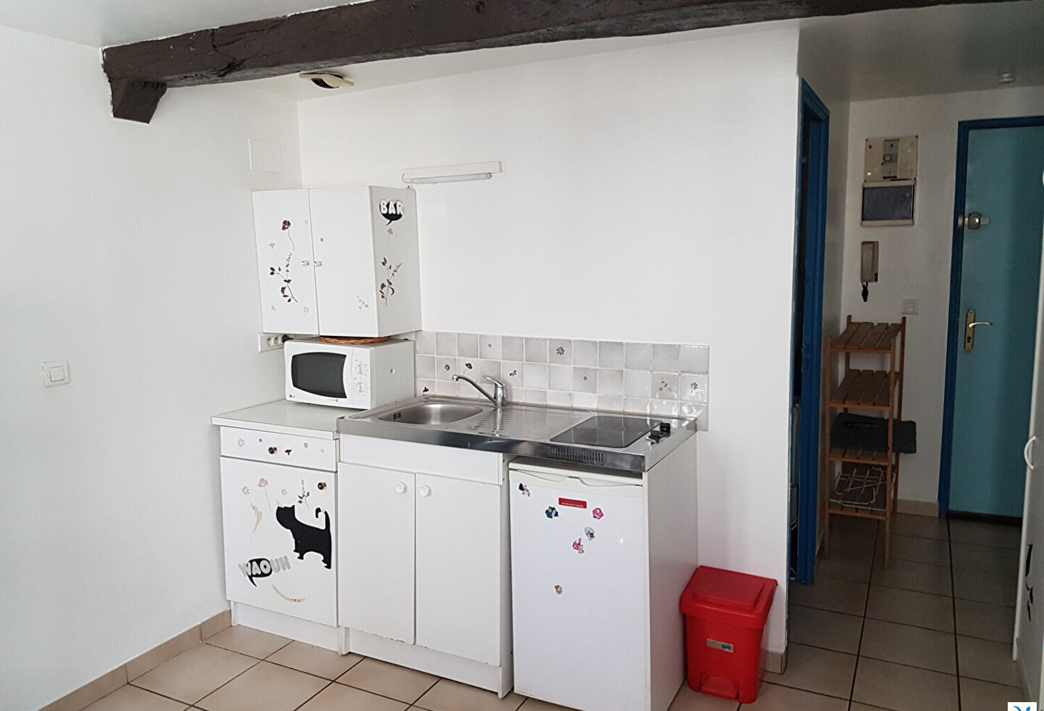 F1 MEUBLE - ROUEN VIEUX MARCHE — photo 1