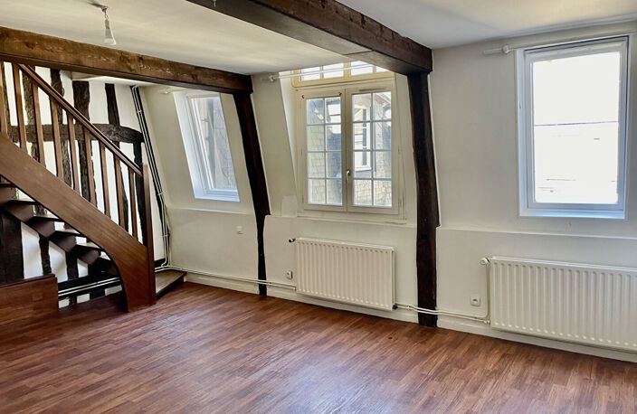 Appartement ROUEN (76000) Vieux Marché 3 pièces 55 m² — photo 2