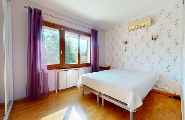 Maison St Egrève 6 pièces 133m2 — photo 5