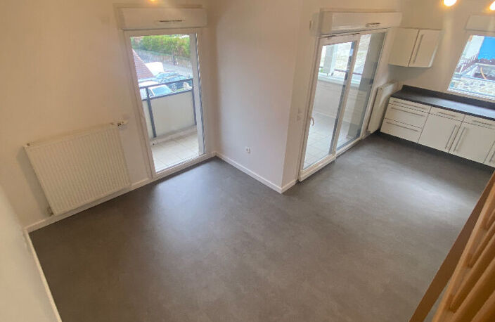 À LOUER APPARTEMENT 5 PIÈCES 98.86 M2 — photo 3