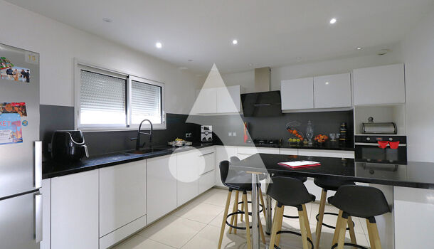 Villa / Maison 6 pièces  à vendre Aureilhan 65800